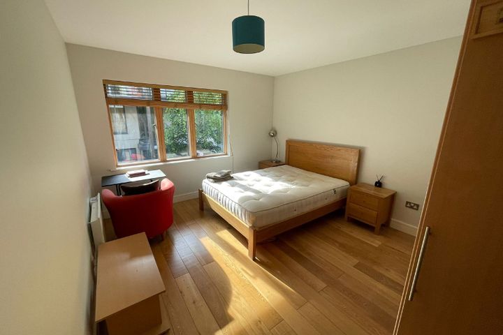 Longboat Quay South, Dublin 4