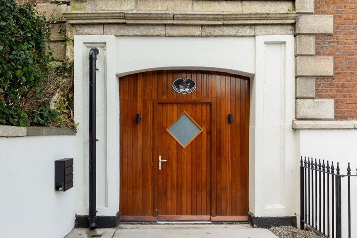 The Coach House, 50 Leinster Road , Rathmines, Dublin 6