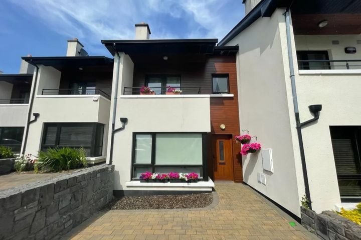 8 Sli Na Coille, Cappagh Road, Barna, Galway