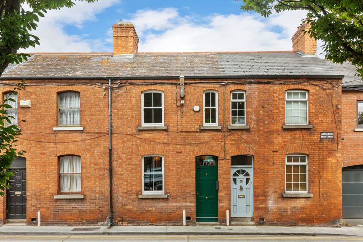 2 Meath Terrace, Meath Place, The Liberties, Dublin 8, D08RTT2