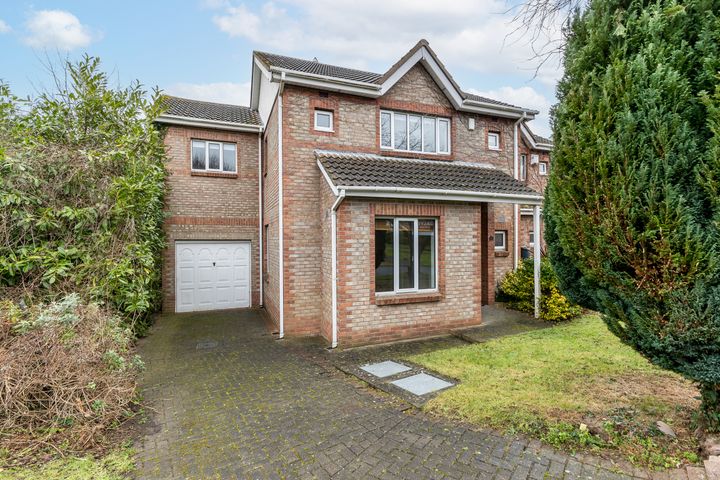 12 Hawthorn Manor, Newtownpark, Blackrock, Dublin