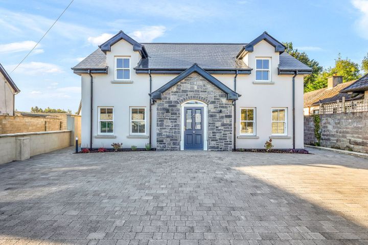 Irishtown, Fairyhouse Road, Ratoath, Ratoath, Co. Meath, A85FA46