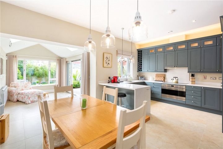 8 Stillorgan Gate, Upper Kilmacud Road, Stillorgan, Dublin