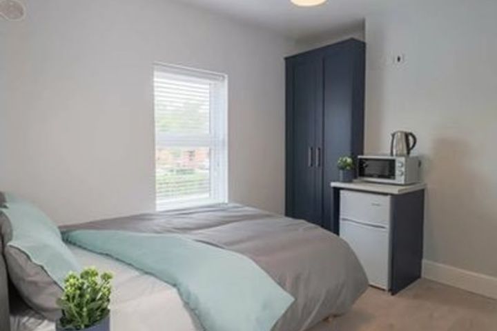 Jamestown Road, Dublin 8