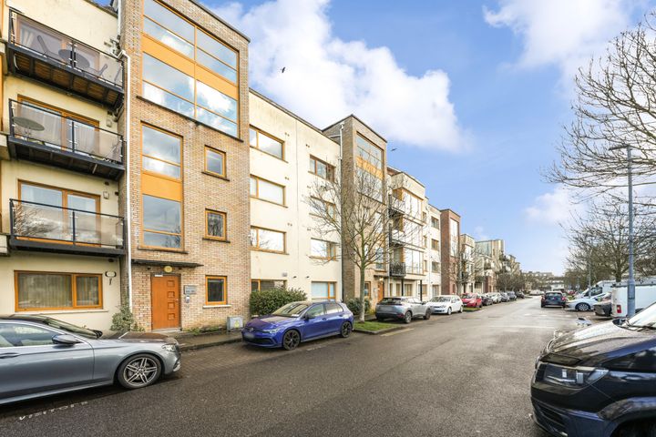 76 Hampton Wood Avenue, Finglas, Dublin 11