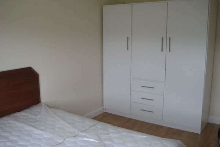 Crystal Village, Athlone, Co. Westmeath