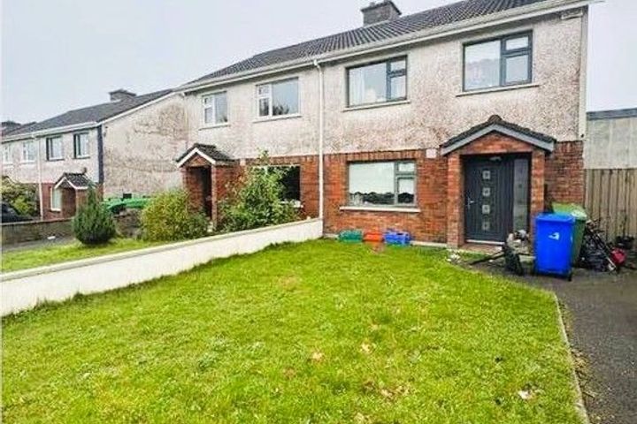 1 Cushla Downs, Monksland, Athlone, Co. Roscommon, N37VX58