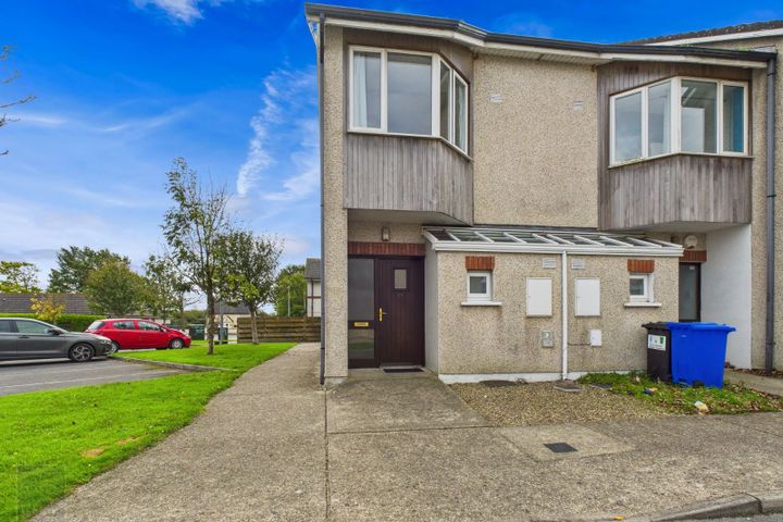 32 Hazelwood, Bridgetown, Co. Wexford, Y35N921