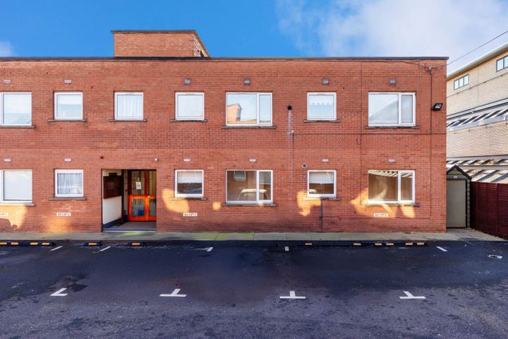 Apartment 4, Block 2, Hollybrook Court, Clontarf, Dublin 3, D03TA46