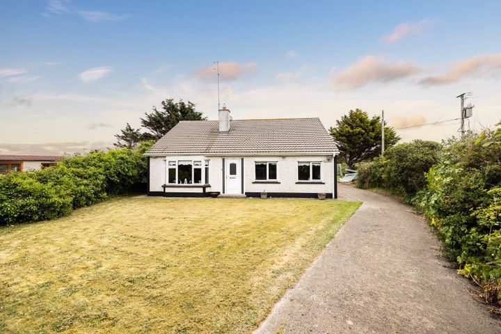 Jalna, The Burrow, North Beach, Rush, Co. Dublin, K56PW61