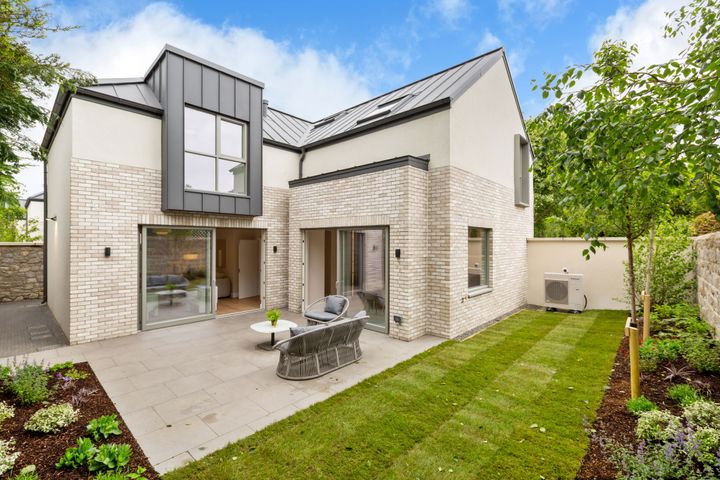 1 Silchester Gardens, Silchester Road, Glenageary, Dublin