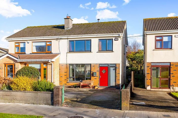 3 Westbrook Park, Hillcrest, Lucan, Co. Dublin, K78V9Y3