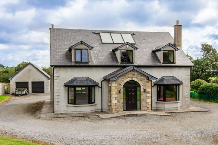 The Glebe,, Lisbaun,, Kiltoom,, Co. Roscommon, N37FR99