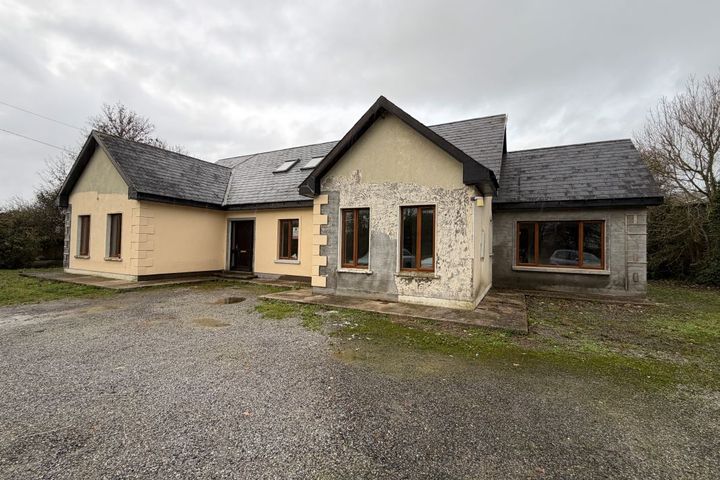 Macreary, Carrick-On-Suir, Co. Tipperary, E32YP03