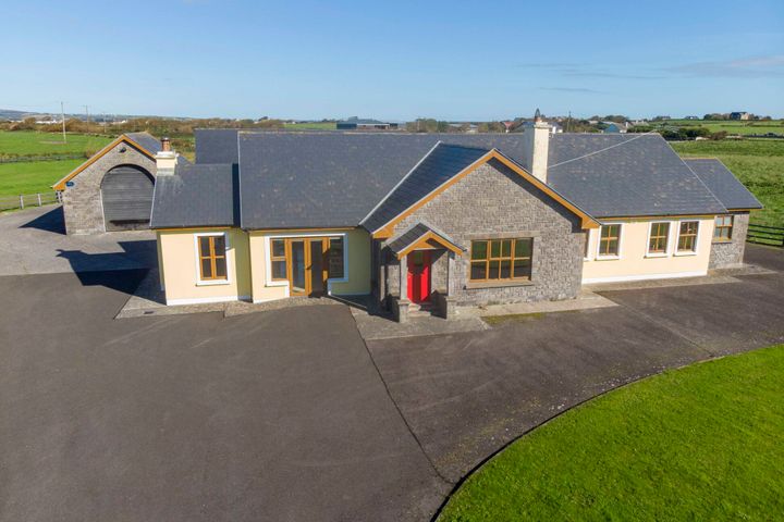 3 The Hawthorns, Banna East,, Ardfert, Co. Kerry, V92KP76