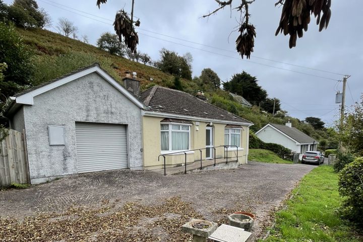 Weirview, Garravagh, Inniscarra, Co. Cork, P31FH96