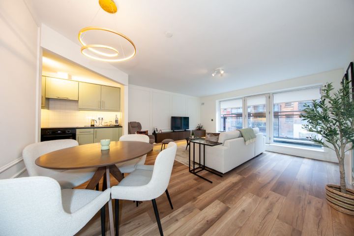 Block E, 300 Castleforbes Square, IFSC, Dublin 1, D01TH56