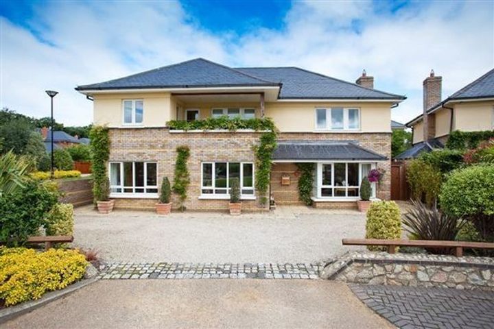 7 The Oaks, Carrickmines Wood, Carrickmines, Dublin