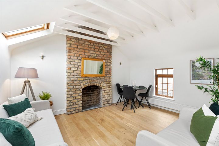 2 Camden Court, 2 Camden Court, Camden Street, Dublin 2