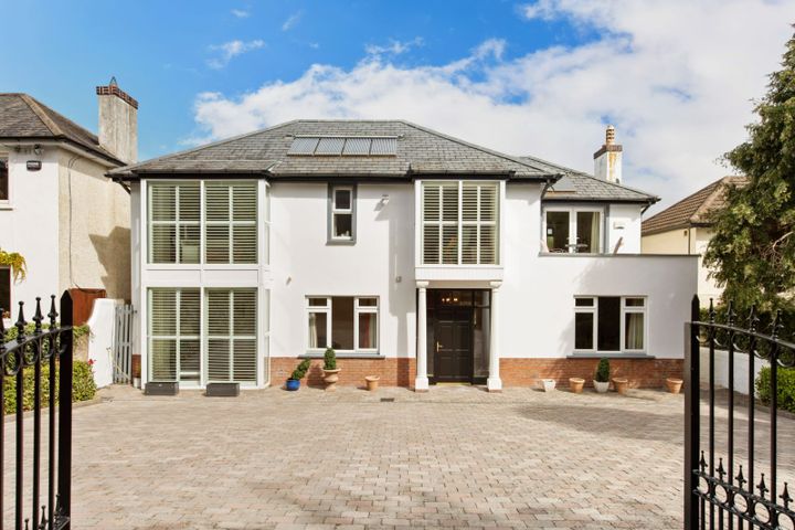 Aberfoyle, Bray Road, Foxrock, Dublin 18, D18X6K8