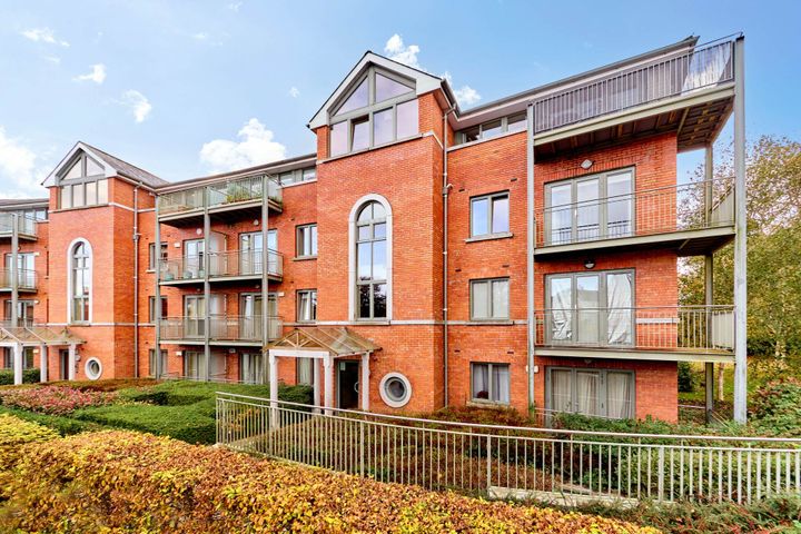 28 Beech Lodge, Farmleigh Woods, Castleknock, Dublin, Castleknock, Dublin 15, D15NW40