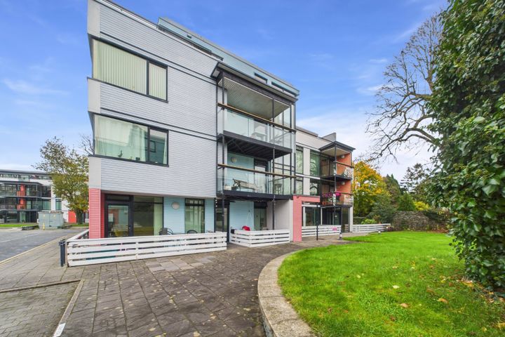 6A The Oak, Avenue Apartments, Countess Road, Killarney, Co Kerry, V93AK37