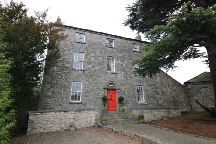 3 Rock House, The Square, Slane, Co. Meath, C15DE9N