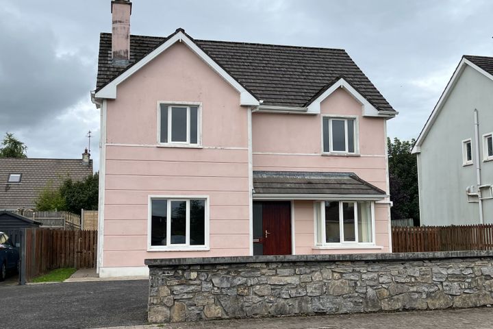9 Churchfield, Dromahair, Co. Leitrim, F91X5K5