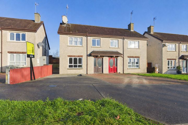 40 Cúl Rua, Upper Brown Street, Portlaw, Co. Waterford, X91X6T3