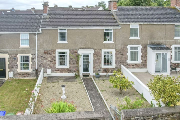 6 Lynch Terrace, Richmond Hill, Fermoy, Co Cork, P61P766