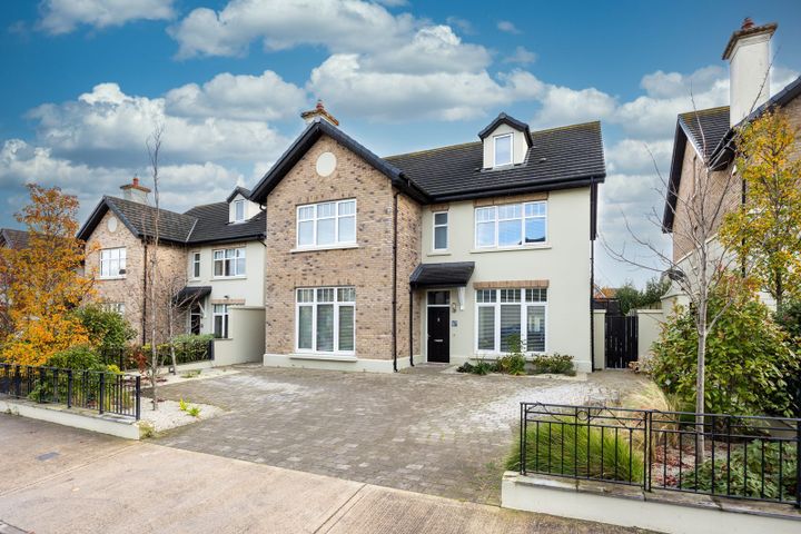 40 Rokeby Park, Lucan, Co. Dublin, K78X857