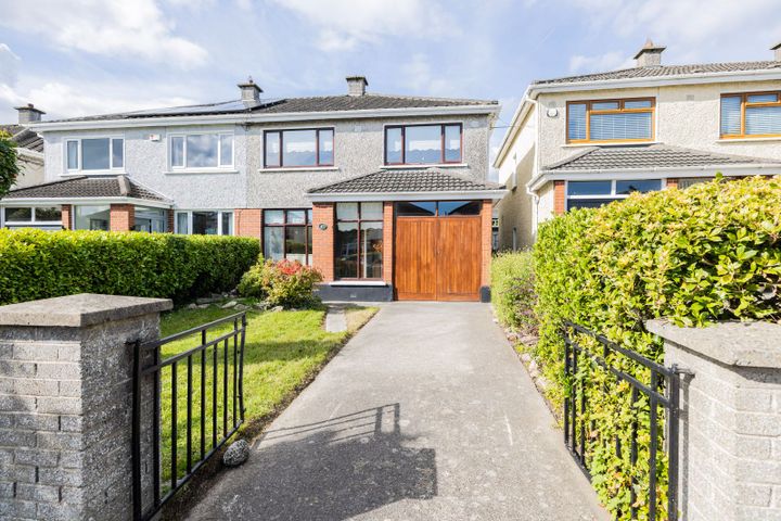 93 Walnut Rise, Courtlands, Drumcondra, Dublin 9, D09X4H5