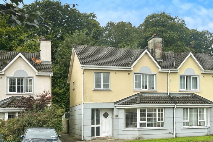 38 Bishopscourt, Ennis, Co. Clare, V95D82Y
