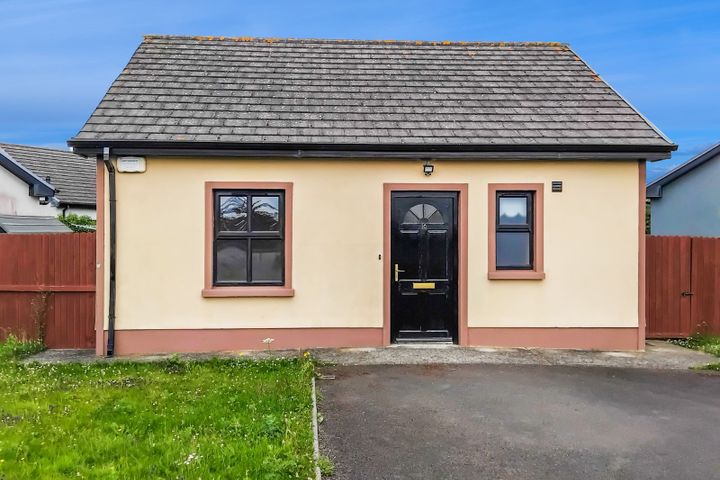16 Templemore Retirement Village, Templemore, Co. Tipperary, E41KV18