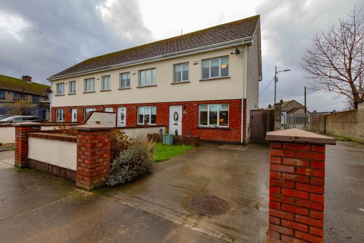8a Walkinstown Green, Dublin 12, Walkinstown, Dublin 12, D12YF21