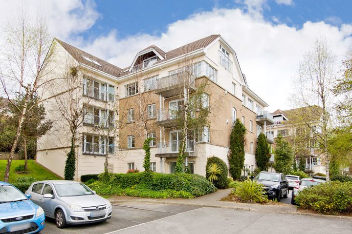 14 Granite Court, Stepaside Park, Dublin, D18KW40
