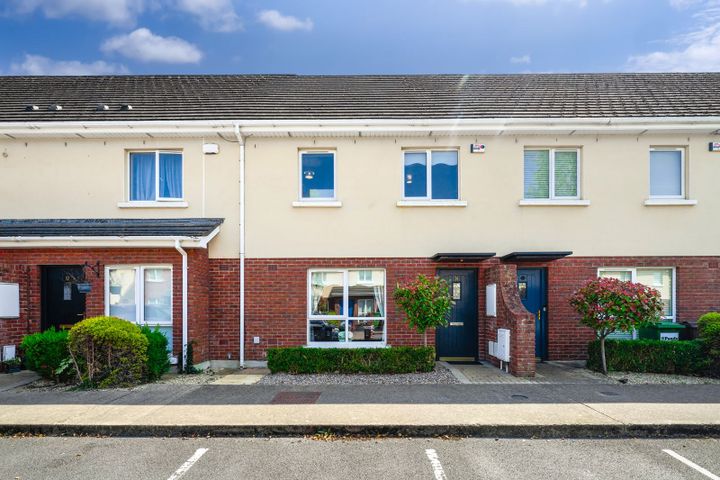8 Barnwell Green, Hansfield, Clonsilla, Dublin 15, D15CHT6