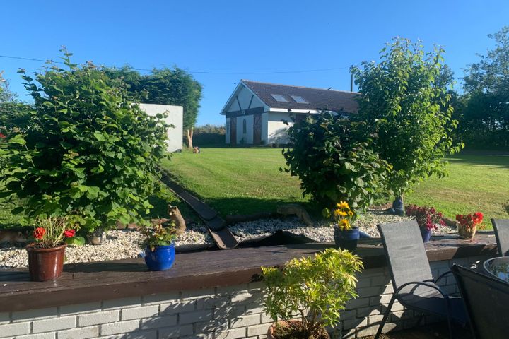 Lios Na Gaoithe, Liskillea, Waterfall, Co. Cork, T12CCA3