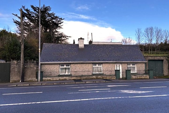 Tulla Road, Ennis, Ennis, Co. Clare, V95YHY1