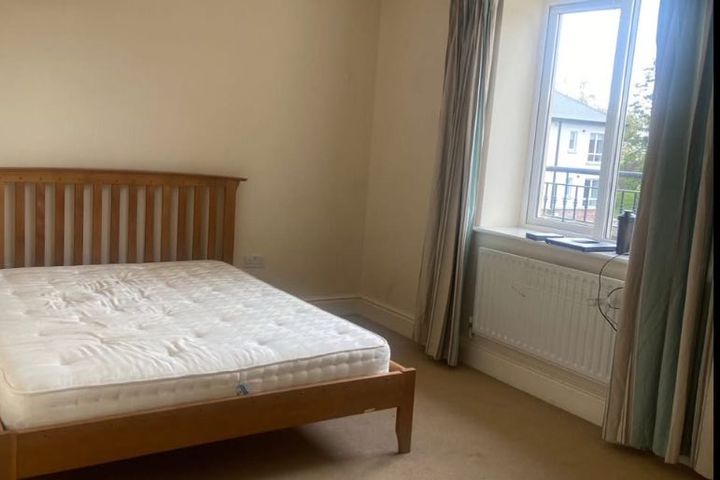 Ballinteer Ave, Ballinteer, Dublin 16
