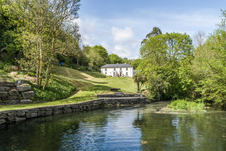 Roaring Water House, Church Cross, Skibbereen, Cork