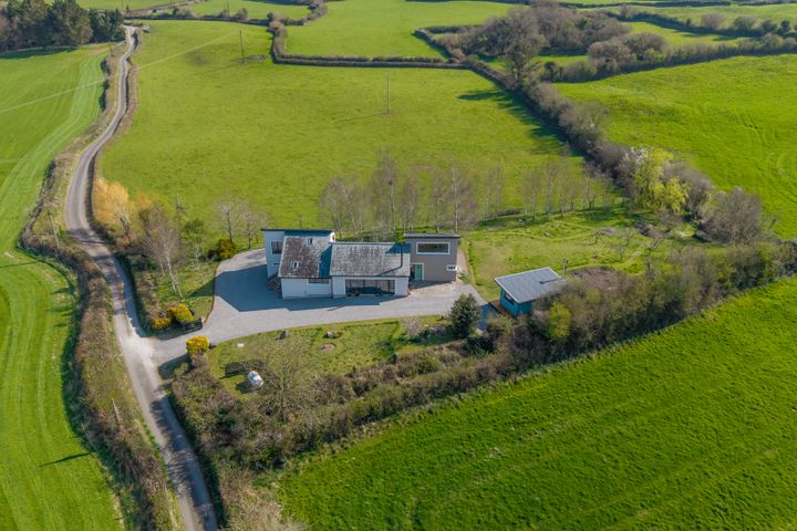 Ryehill, Ballinderry, Nenagh, Co. Tipperary, E45PV22