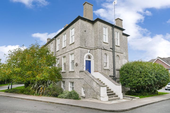 Apartment 2, Synge House, Synge Court, Churchtown, Dublin 14, D14HY59