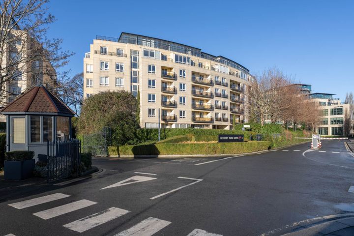 Apartment 30, The Cedars. Herbert Park Lane, Anglesea Road, Dublin 4, D04HW74