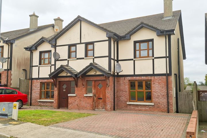 33 Castlepark, Castlerock, Bunclody, Co. Carlow, Y21D5T6