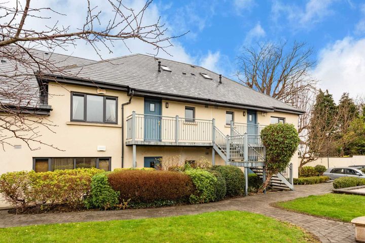 6 Three Rock Grove, Harolds Grange Rd, Rathfarnham Dublin 16, Dublin 16, Dublin