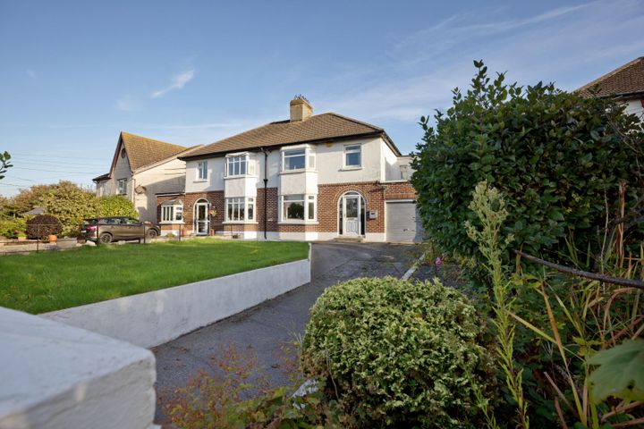 24 Kilbarrack Road, Dublin 5, Raheny, Dublin 5, D05T9X3