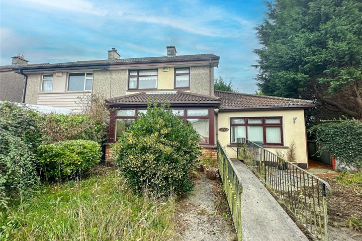 27 Rocklands Avenue, Ballybane, Galway City, Co. Galway, H91KWP8