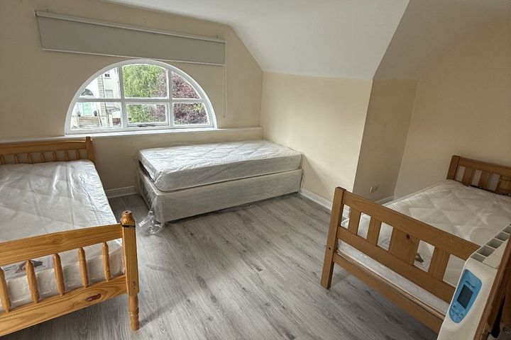 Clonskeagh Road, Dublin 6, Milltown, Dublin 6