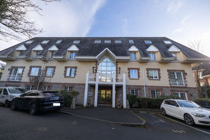 Apartment 5, The Sacra, Tassagard Greens, Garters Lane, Citywest, Co. Dublin, D24EH77